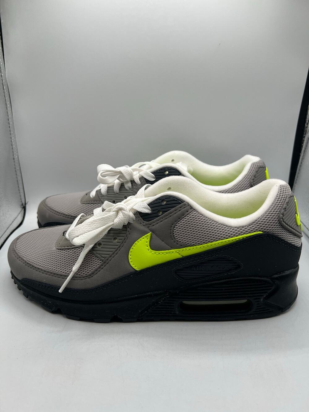 Nike Air Max 90 ‘Neon'